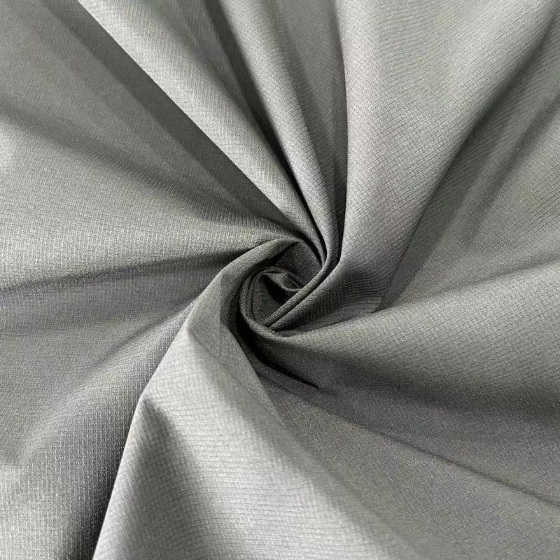 100% Polyester mit geringer Dehnung gestreifter Jacquard-Textur für Jacken und Hosen Sportbekleidung