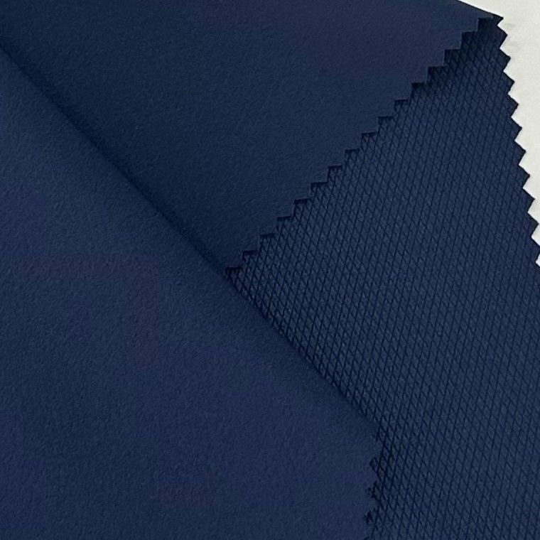 Diamantgitter Vierwege-Stretchgewebe 50D+20D*50D+20D/100D 140GSM 94% Polyester 6% Spandex