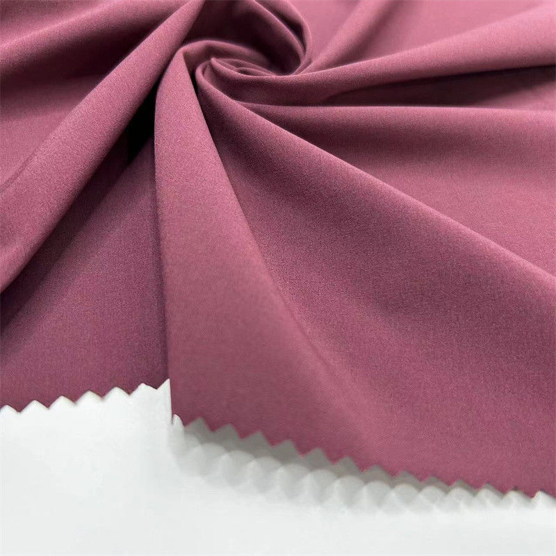 Nachhaltiges Polyester-Recycling-Plantschnittgewebe 50D Vierwege-Stretch für Sportbekleidung