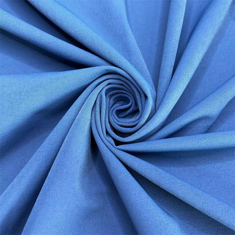 70D+40D*70D+40D+200D Nylon-Polyester-Gewebe 235GSM Vierwege-Stretch für Sportbekleidung