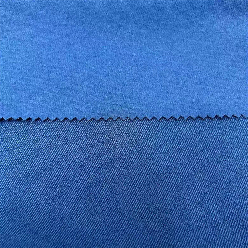 70D+40D*70D+40D+200D Nylon-Polyester-Gewebe 235GSM Vierwege-Stretch für Sportbekleidung