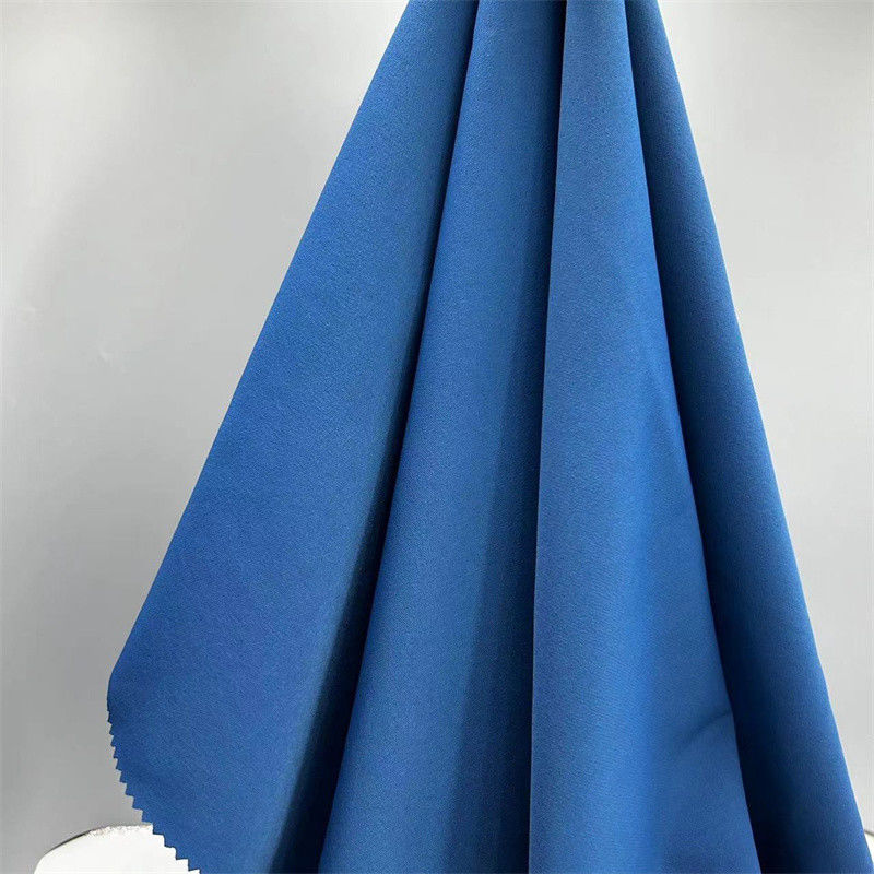 70D+40D*70D+40D+200D Nylon-Polyester-Gewebe 235GSM Vierwege-Stretch für Sportbekleidung