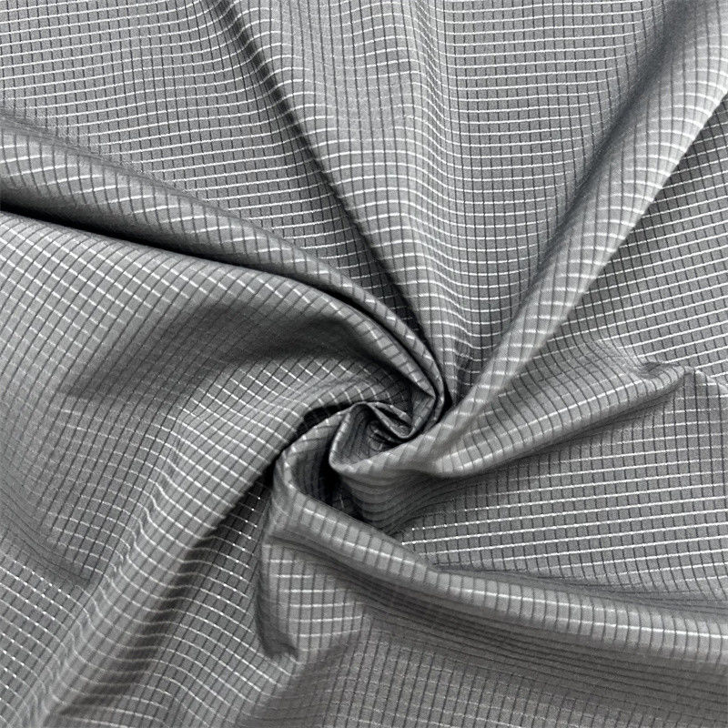 75D Niedrige Elastizität T400 Hohlgittergewebe 100% recyceltes Polyester Perforationsgittermuster