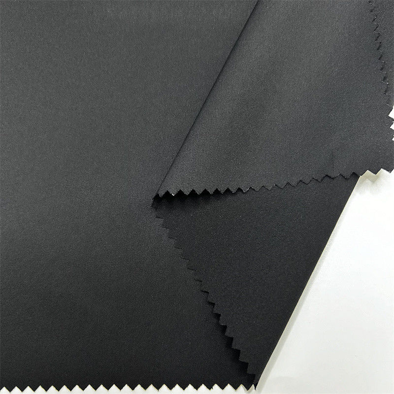 70D Blackout Recycled Nylon Warp Stretch 2/1 Twill Stoff 70D*70D+40D 96% Recycled Nylon 4% Spandex 125GSM