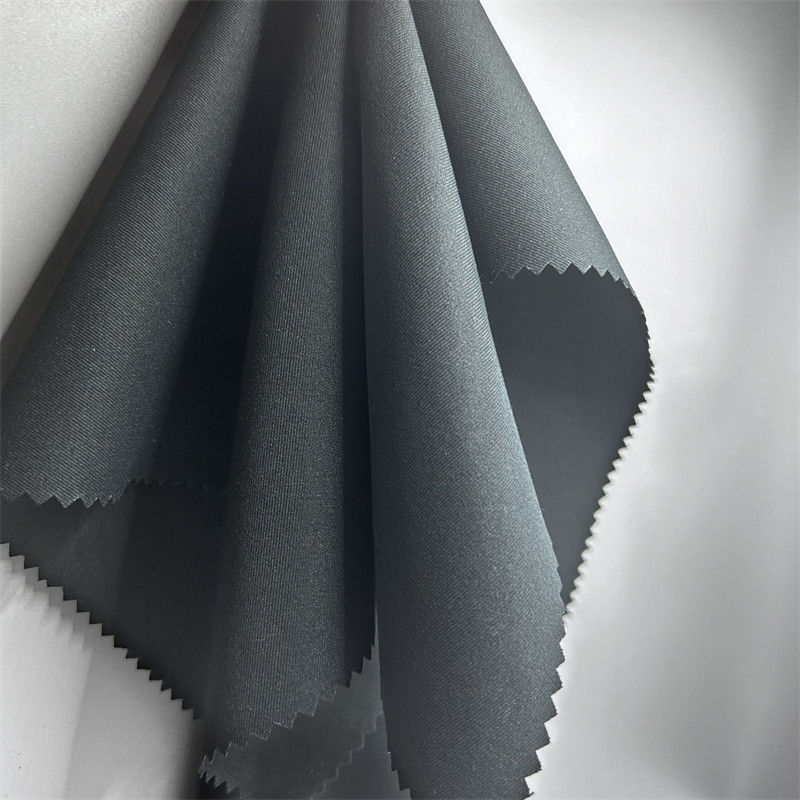 Matte Kühle Seidenbaumwolle T400 3/2 Schräg 40S * 75D 190GSM Komfortable Gewebe T400 Hohe Elastizität