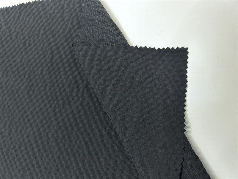 Polyester T400 Vertikaler Streifen Perlpunkt 75D Kation+75DT400*75D Vertikaler Streifen Konvexe Blaseneffekt
