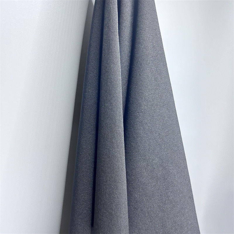70D Halbglänzendes Nylon Gewebe Verknotetes einfaches Gewebe Vierseitig elastisch 70D+40D*70D+40D Weichelastisch